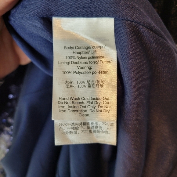 NWT DKNY Long Sleeve Side-Ruched Sequin Gown in Navy Size 6 - Picture 15 of 16